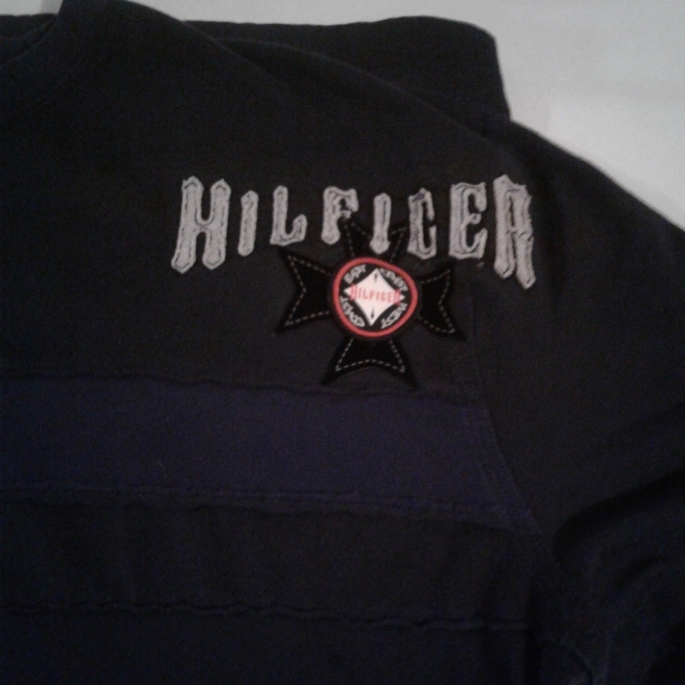 Hilfiger Red Label Design Tee - Picture 13 of 13